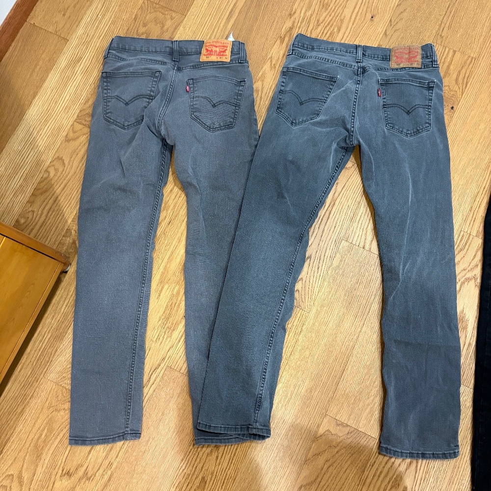 2 pairs of men’s jeans/pants - 30/32